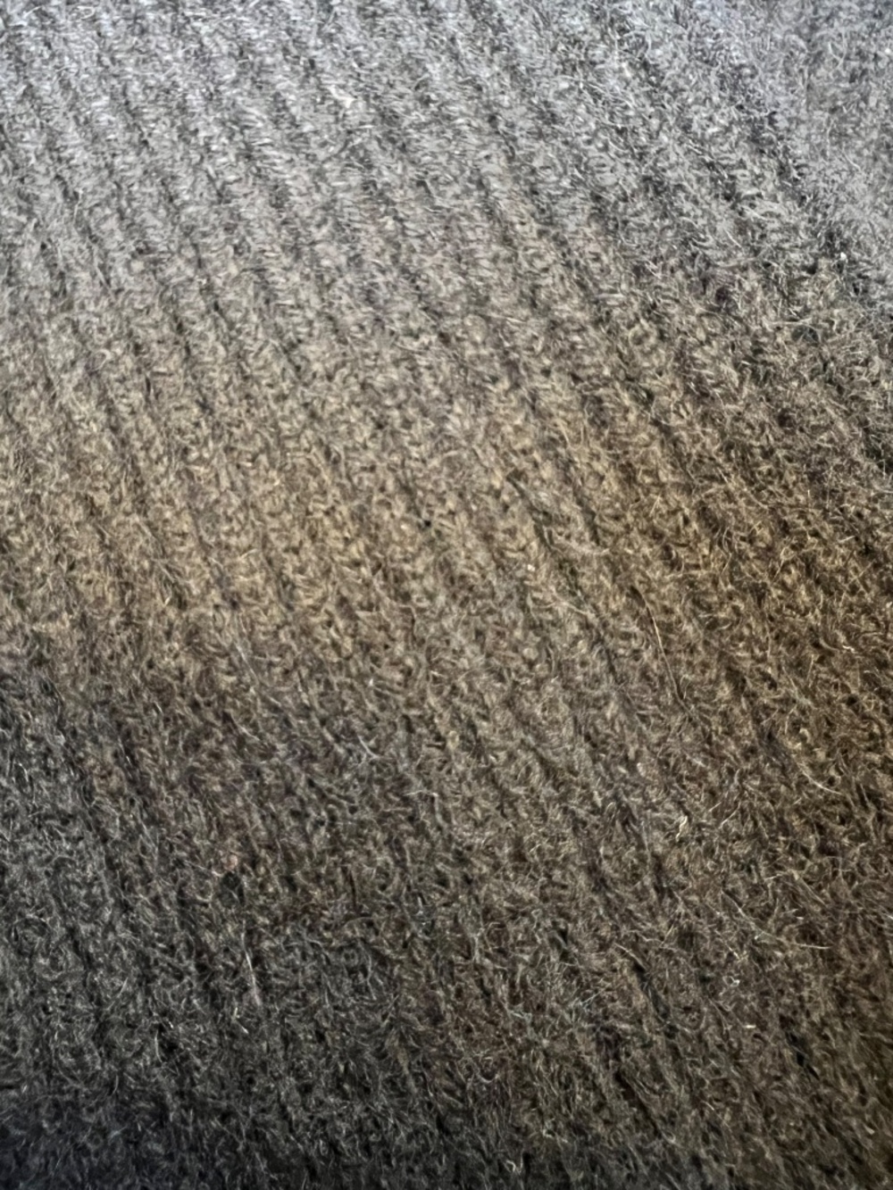 Everlane Cashmere Ribbed V-Neckline Cropped Sweater - Picture 7 of 9